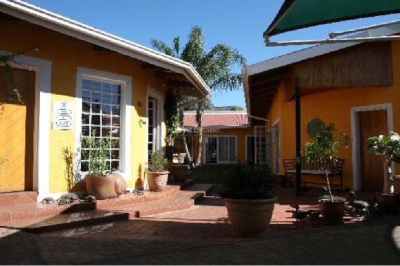 Hotel Casa Piccolo Windhoek Exterior foto